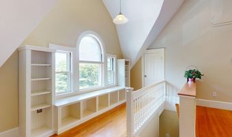 12 Bigelow Cir 3, Boston, MA 02135
