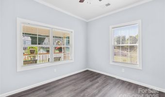 435 Peachtree St, Asheboro, NC 27203