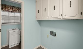 127 Trianon St, Batesville, MS 38606