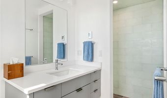 592 Tuckerman Ave, Middletown, RI 02842