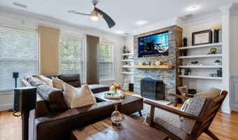1441 Ashford Creek Cir, Atlanta, GA 30319