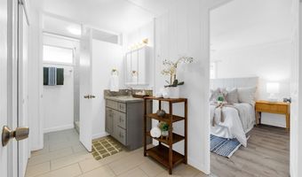 1127 Haloa Dr, Honolulu, HI 96818