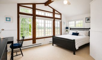 12 Grove Way, Clinton, CT 06413