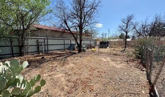 905 N 6th St, Alpine, TX 79830