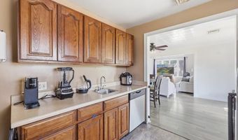 434 FLANDERS Rd, Bellmawr, NJ 08031
