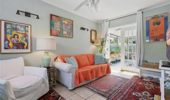 916 W YALE St, Orlando, FL 32804