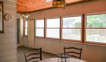 828 S 3rd St, Albion, NE 68620