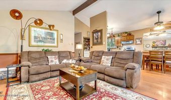 222 Keats Ln, Albrightsville, PA 18210