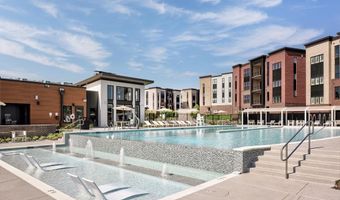 22149 MIDMOORE Dr, Ashburn, VA 20148