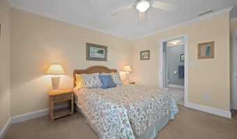 1711 E Fort Macon Rd, Atlantic Beach, NC 28512