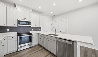 43732 TRANSIT Sq, Ashburn, VA 20147