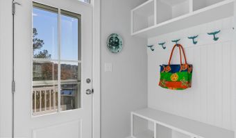 660 TINGLE Ave, Bethany Beach, DE 19930