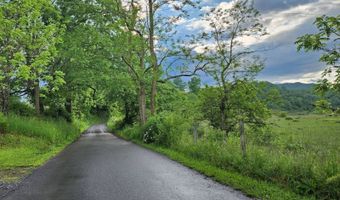 3789 Spring Valley Rd, Alderson, WV 24910