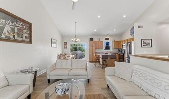 39 Hope Ln, Narragansett, RI 02882