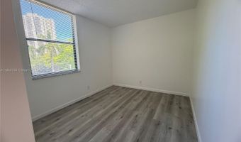 20200 W Country Club Dr PH14, Aventura, FL 33180