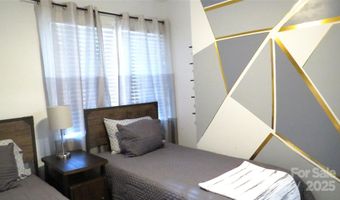 2104 Hillcrest Ave, Albemarle, NC 28001