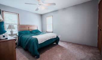 433 Foster Lake Rd, Blacksburg, SC 29702