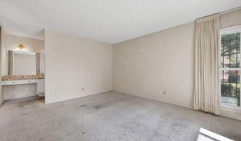 5469 Softwind Way, Agoura Hills, CA 91301
