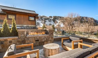 549 Walnut St, Aspen, CO 81611