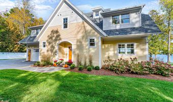 451 Appletree Point Rd, Burlington, VT 05408