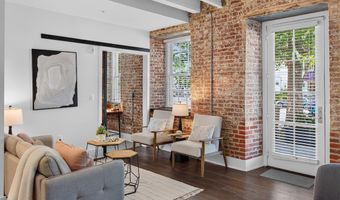515 N WASHINGTON St 105, Alexandria, VA 22314