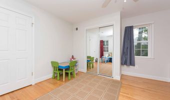 1524 N KENTUCKY St, Arlington, VA 22205