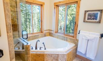 1558 TRAIL RIDGE Rd, Alpine, WY 83128
