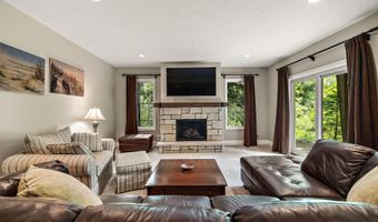 4710 N Catamount Trl NE, Ada, MI 49301