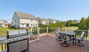818 Hilliary Ln, Aurora, OH 44202