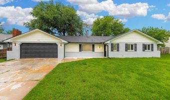 218 Aaron Dr, Andover, KS 67002