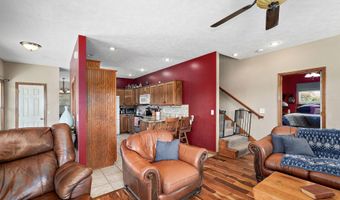 8404 Fossilsaurus Ln, Ash Grove, MO 65604