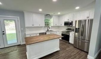 128 BROOKSIDE Dr, Alexander City, AL 35010