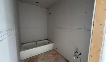 403 Nottabi Rd, Adkins, TX 78101