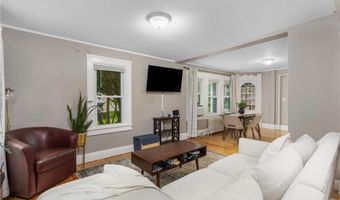 1315 New London Ave, Cranston, RI 02920