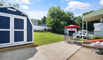 26 Liberty St, Andover, NJ 07801