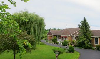 625 McKay Rd, Amsterdam, NY 12010