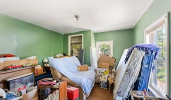 15 Dummer Street Ct, Bath, ME 04530