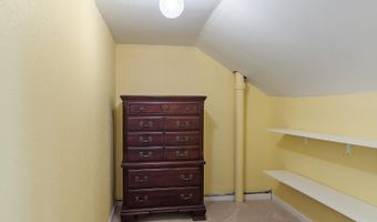 328 W Hollis St, Nashua, NH 03060