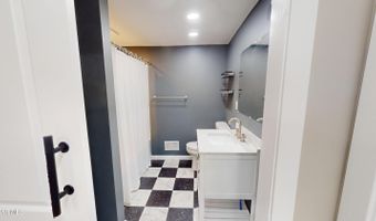 909 Broadway, Altoona, PA 16601