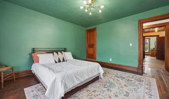 107 W High St, Ashley, OH 43003
