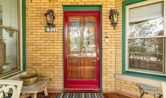 1805 ST Clair River Dr, Algonac, MI 48001