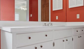 519 Meadowlark Dr, Albany, GA 31707