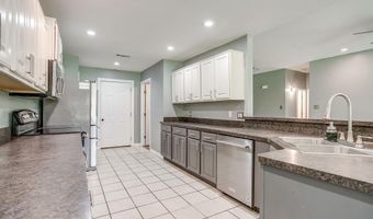 202 Woodlawn Dr, Keene, TX 76059
