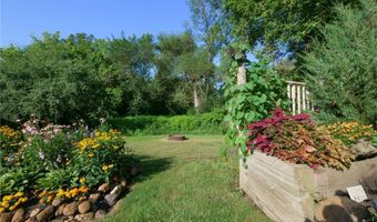 919 Genes Rd SE, Alexandria, MN 56308