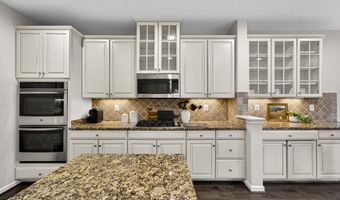 24960 MCNAIR Pl, Aldie, VA 20105