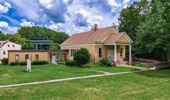 2 Howard St, Augusta, ME 04330