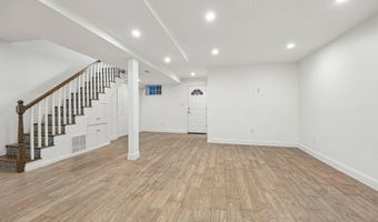 5001 W CEDAR Ln, Bethesda, MD 20814