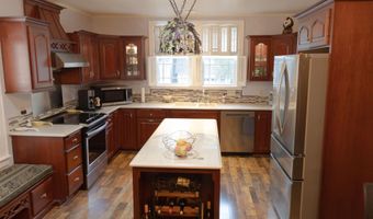 253 N 8th St, Batesville, AR 72501