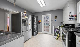914 State St, Belle Fourche, SD 57717