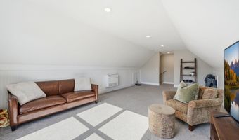 806 River Dr, Blaine, TN 37709